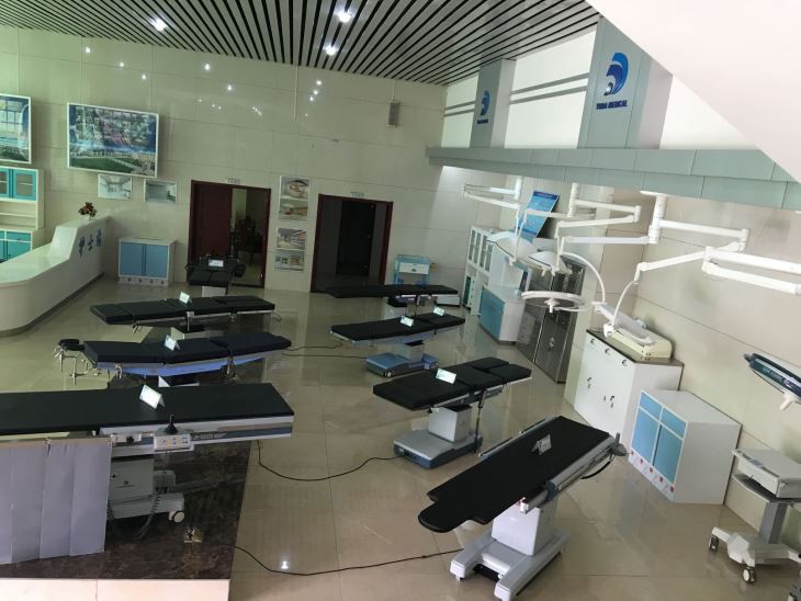 Radiolucent Imaging Table